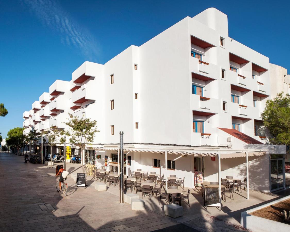 Apartamentos Top Secret Prestige Es Pujols - Formentera Vacaciones エクステリア 写真