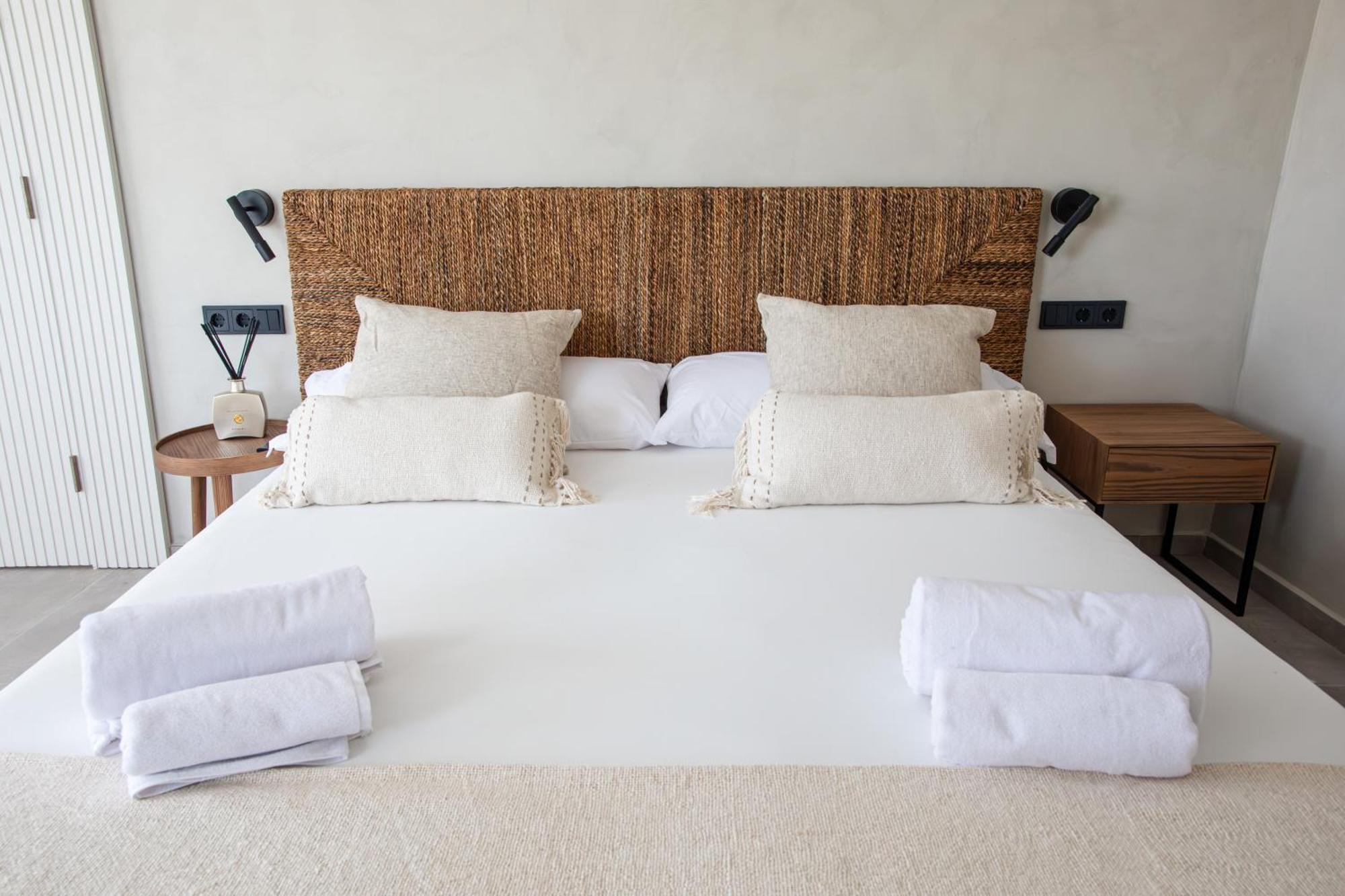 Apartamentos Top Secret Prestige Es Pujols - Formentera Vacaciones エクステリア 写真