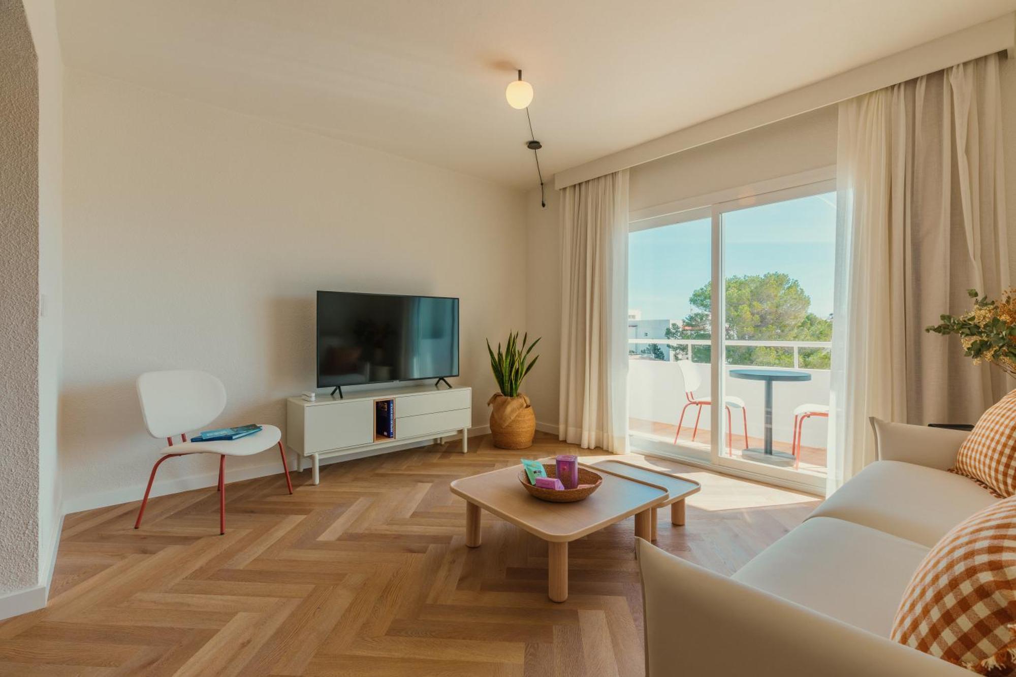 Apartamentos Top Secret Prestige Es Pujols - Formentera Vacaciones エクステリア 写真